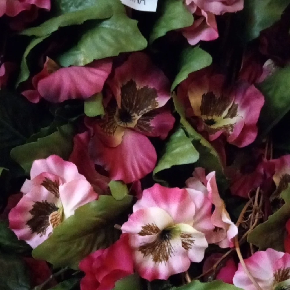 Elegant Pink and Mauve Faux Pansy Spray Floral Accents